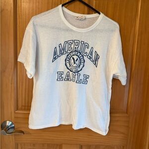 American Eagle Outfitters White and Blue Short Sleeve Tee